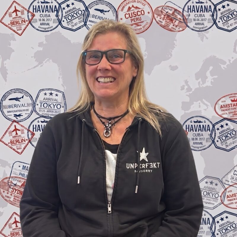 Porträt von Ramona Becker, Prokuristin und Import-Spezialistin bei Animal Logistics